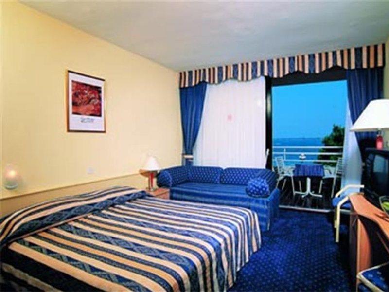 Hotel Sipar Plava Laguna Umag Exterior foto