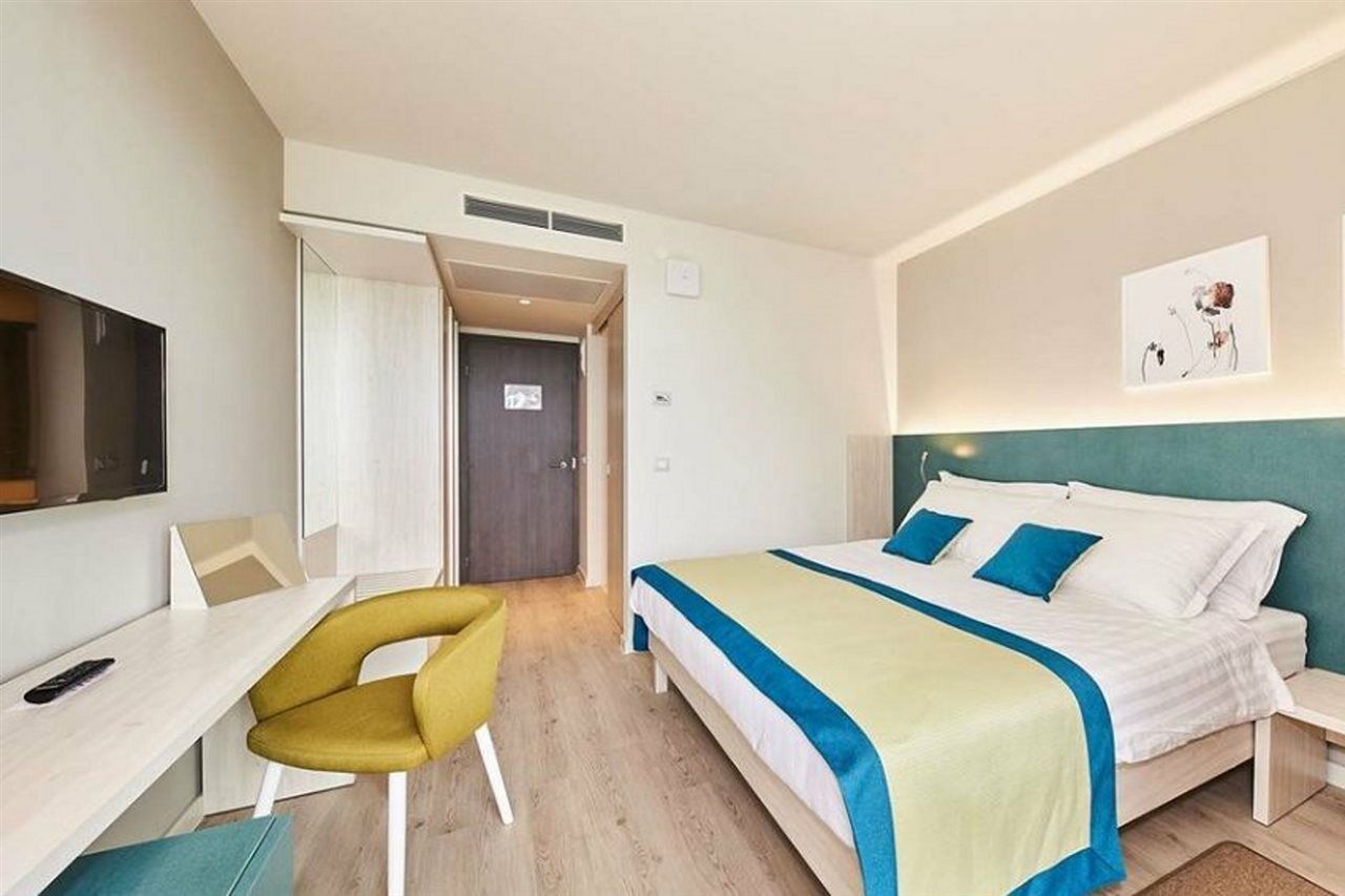 Hotel Sipar Plava Laguna Umag Exterior foto